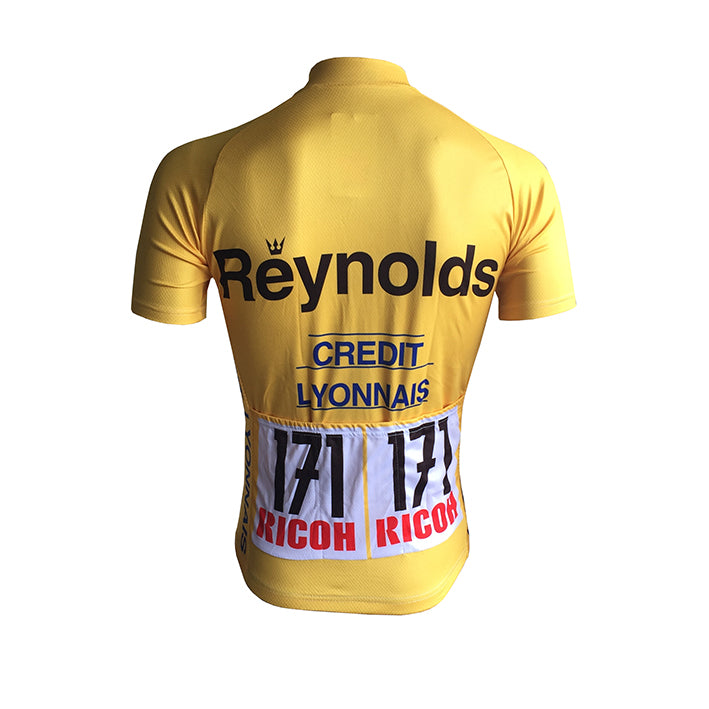 reynolds_geel_man_ak