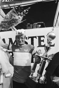 FLOWERS FOR DORA INSTEAD OF RAAS - AMSTEL GOLD RACE 